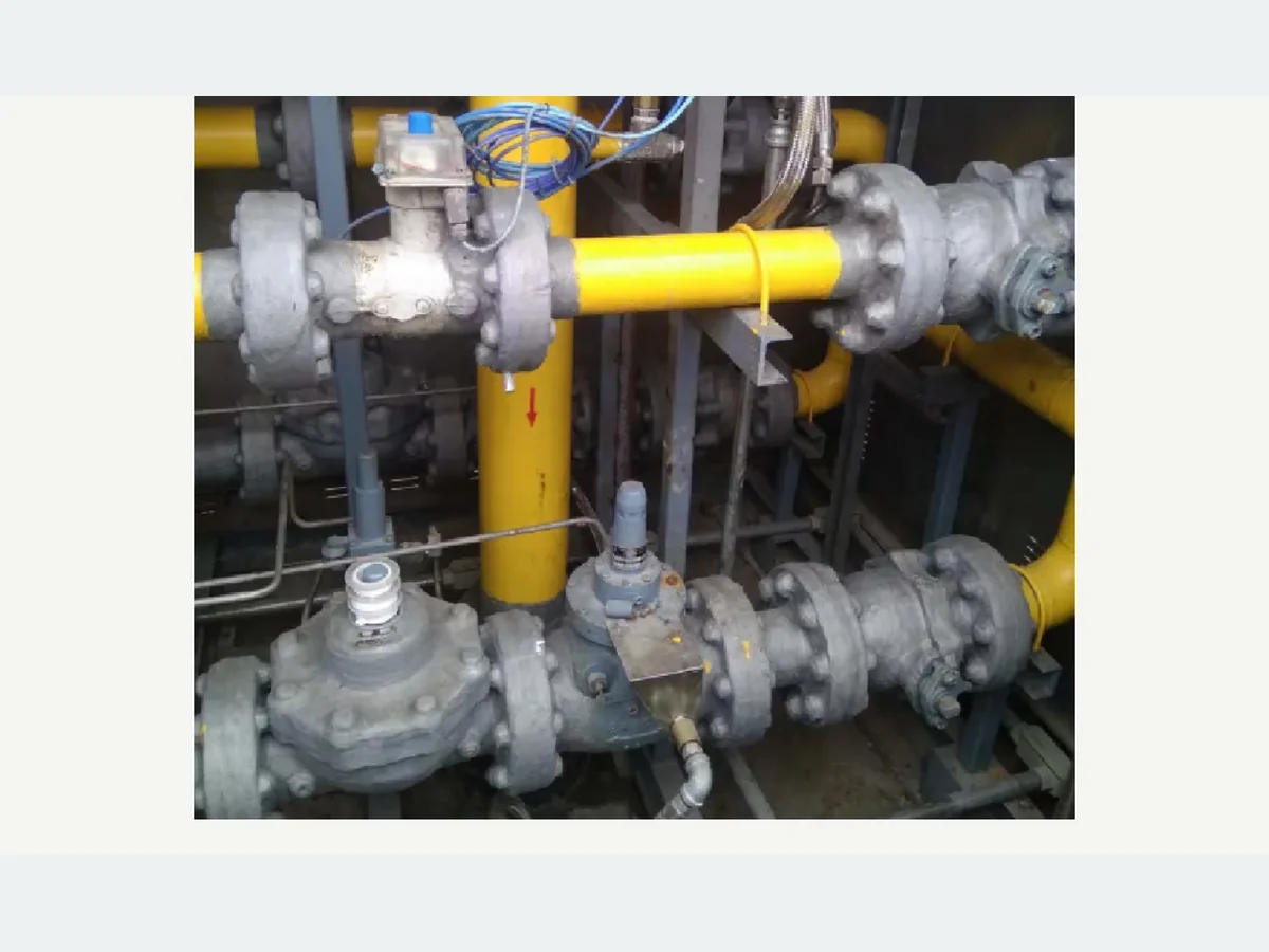 Microcrystalline Wax Corrosion Protection Tape application view